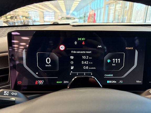 Kia EV9 8 of 16