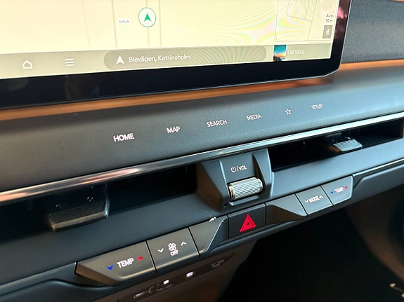 Kia EV9 11 of 16