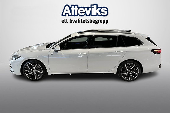 Volkswagen Passat 6 of 15