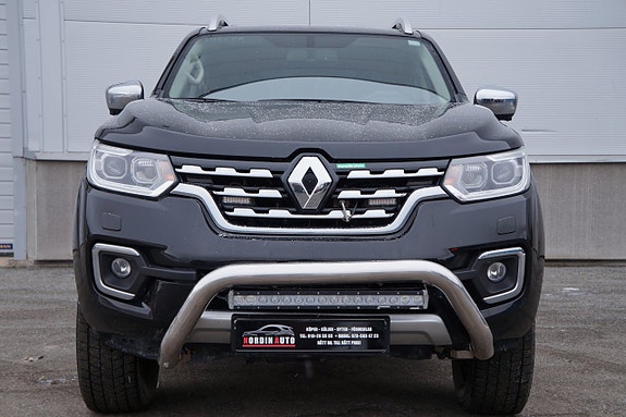 Renault Alaskan 2 of 5