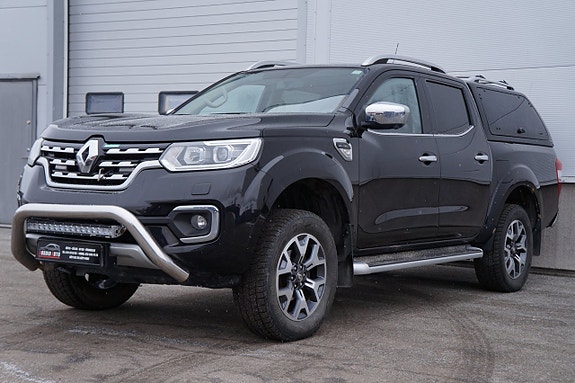 Renault Alaskan 3 of 5