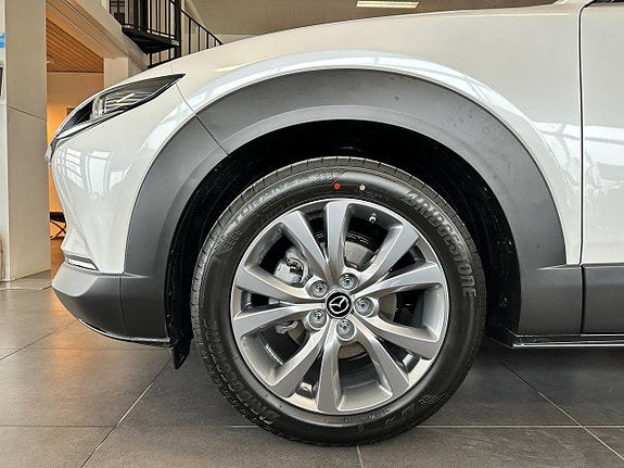 Mazda CX-30 6 of 21