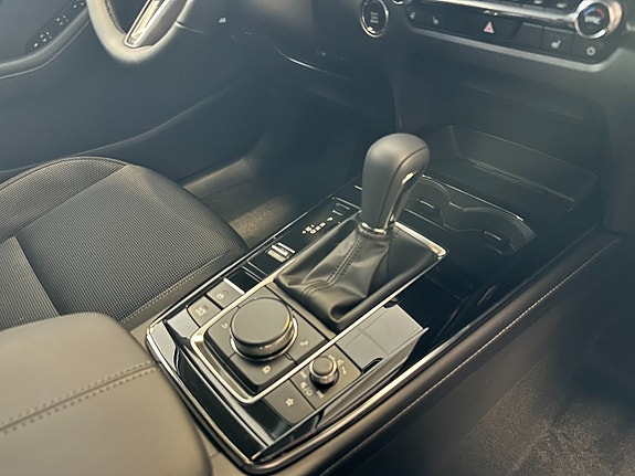 Mazda CX-30 15 of 21