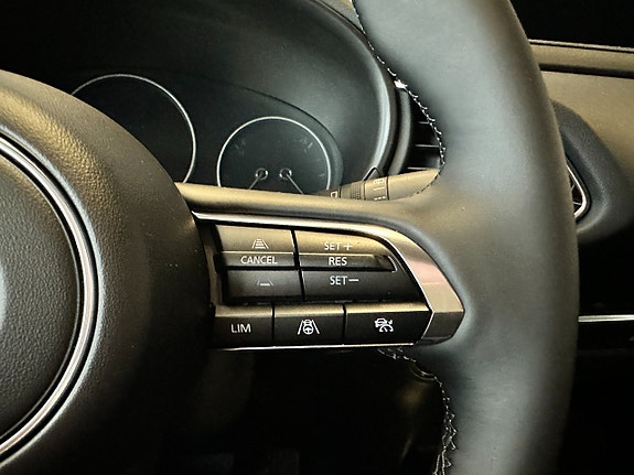 Mazda CX-30 17 of 21