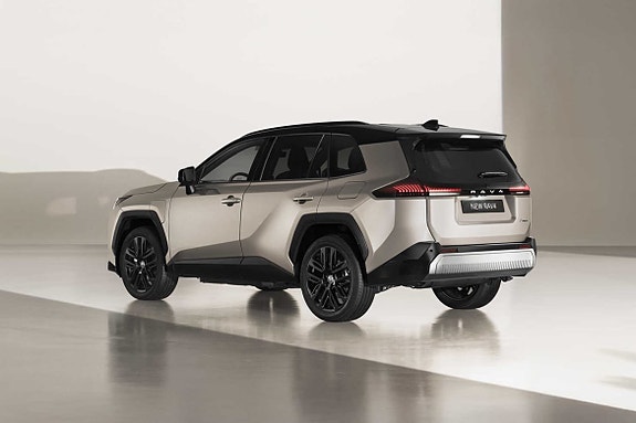 Toyota RAV4 2 of 2