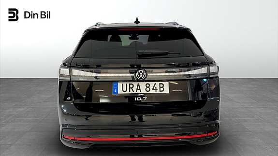 Volkswagen ID.7 5 of 5