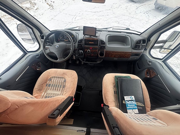Fiat Eura Mobil S665 8 of 16