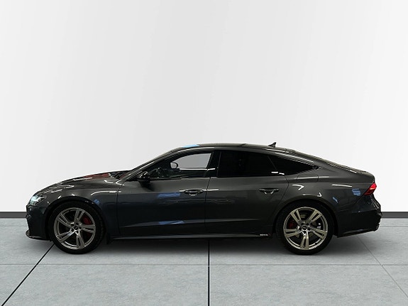 Audi A7 4 of 5