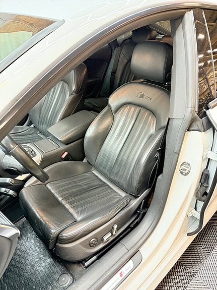 Audi A7 5 of 5