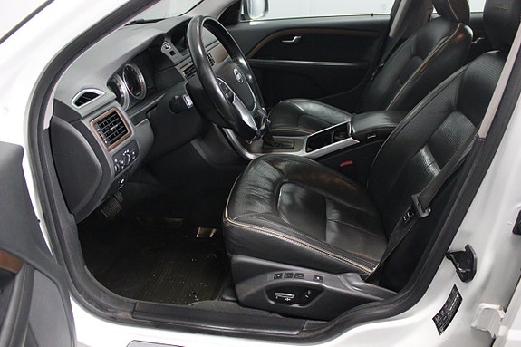 Volvo XC70 9 of 27