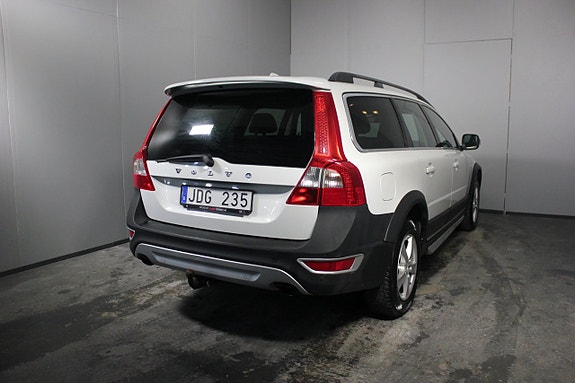 Volvo XC70 4 of 27