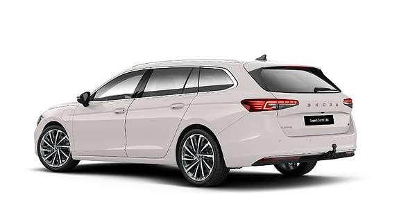 Skoda Superb 2 of 3