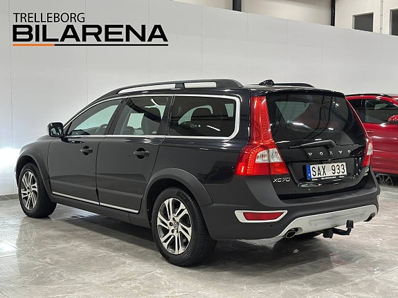 Volvo XC70 6 of 23