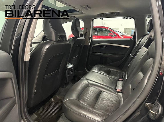 Volvo XC70 20 of 23