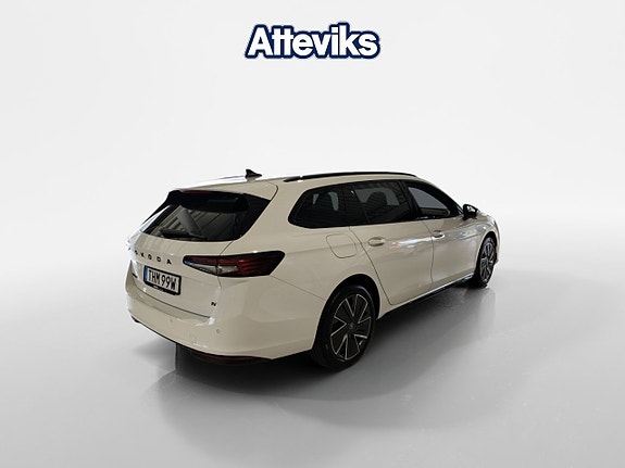 Skoda Superb 3 of 15