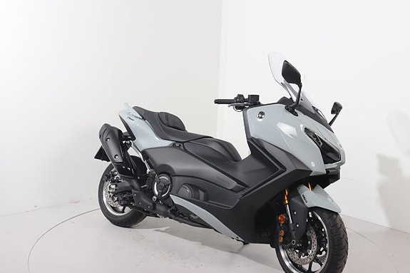 Yamaha T-MAX TECH MAX 3,95% Räntekampanj 2 of 6