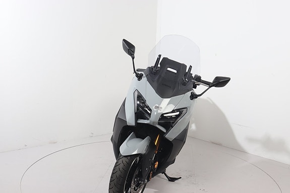 Yamaha T-MAX TECH MAX 3,95% Räntekampanj 3 of 6