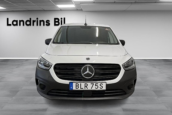 Mercedes-Benz eCitan 2 of 5