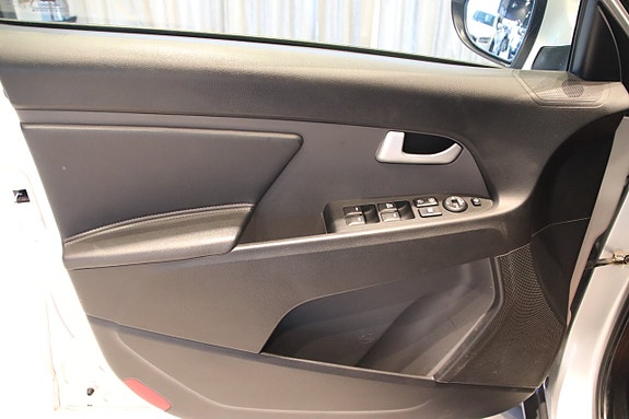 Kia Sportage 10 of 13