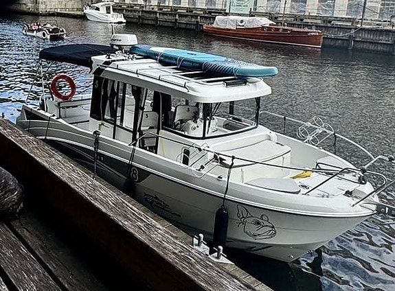 Beneteau Barracuda 8 | 2x Suzuki 150 APX