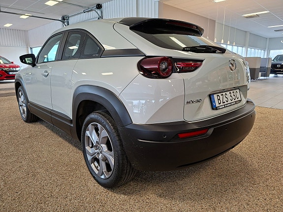 Mazda MX-30 6 of 9