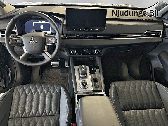 Mitsubishi Outlander 7 of 9