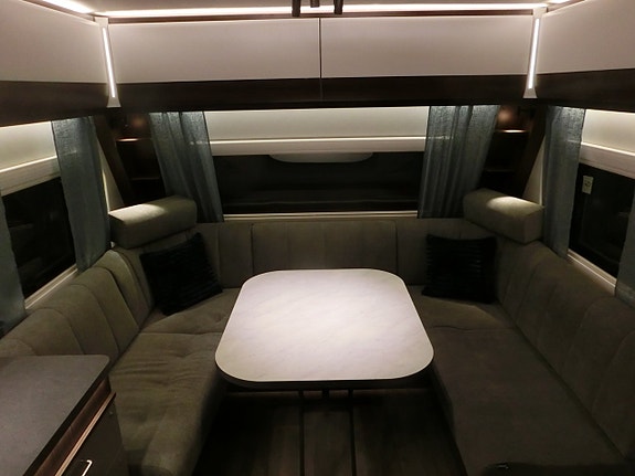 Polar 560 FWA Bluline Dusch Nyhet