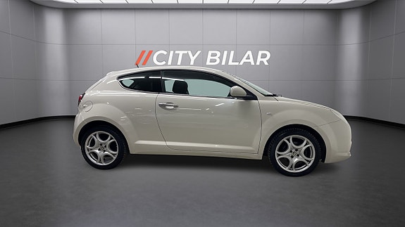 Alfa Romeo MiTo 4 of 5