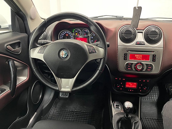 Alfa Romeo MiTo 13 of 15
