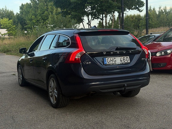 Volvo V60 5 of 5