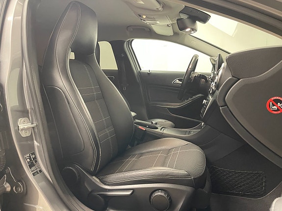 Mercedes-Benz A180 10 of 15
