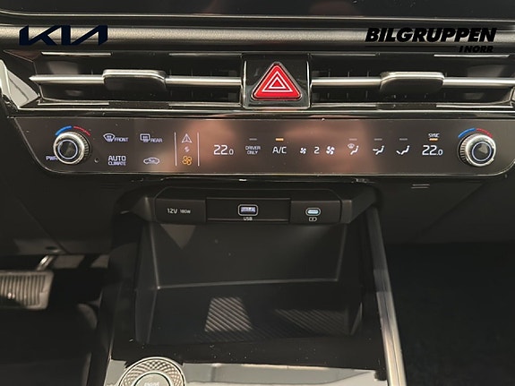 Kia Niro 13 of 17