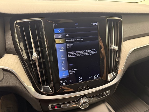 Volvo V60 Cross Country 16 of 22
