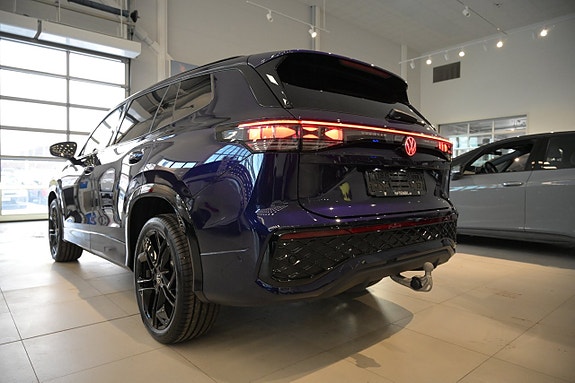 Volkswagen Tayron 8 of 30