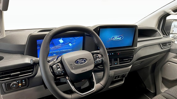 Ford Custom 4 of 5