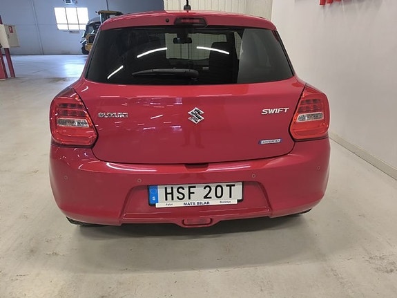 Suzuki Swift 5 of 10
