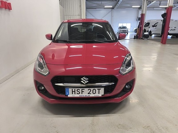 Suzuki Swift 2 of 10