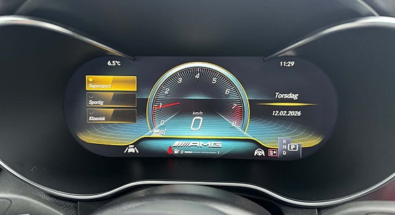 Mercedes-Benz GLC300 de 19 of 27