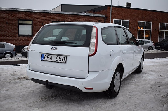 Ford Focus 5 of 13