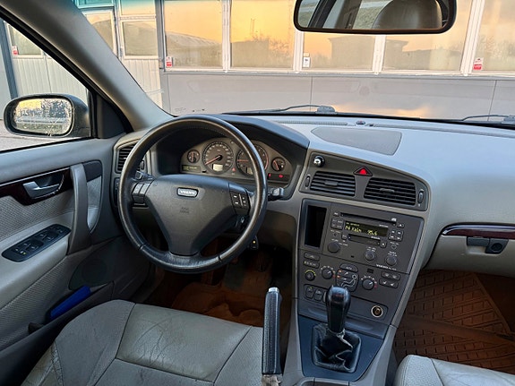 Volvo S60 13 of 17