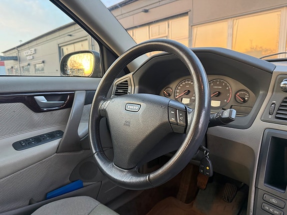 Volvo S60 14 of 17