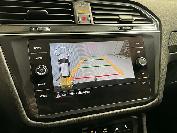 Volkswagen Tiguan Allspace 17 of 18