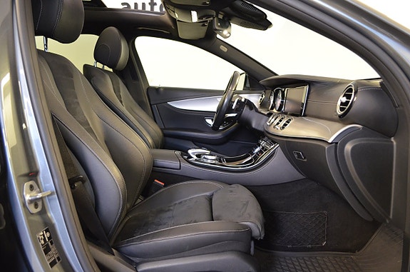 Mercedes-Benz E220 15 of 22