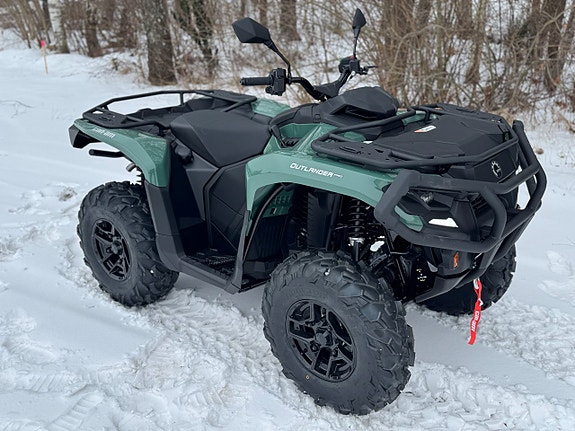 Can-Am Outlander PRO XU HD7 T NYHET TRAKTOR B