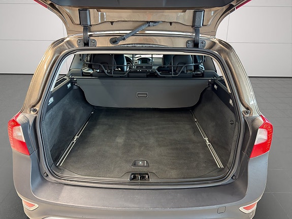 Volvo XC70 23 of 23