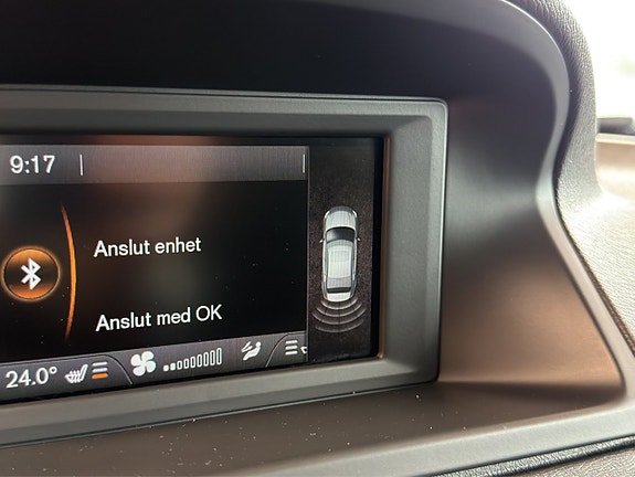 Volvo XC70 18 of 23