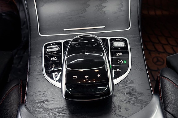 Mercedes-Benz GLC43 17 of 19