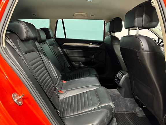 Volkswagen Passat Alltrack 11 of 20