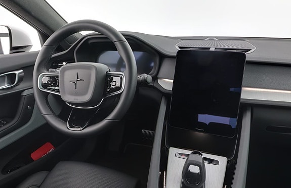Polestar 2 8 of 9