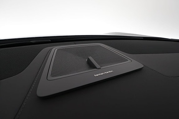 Polestar 4 12 of 14